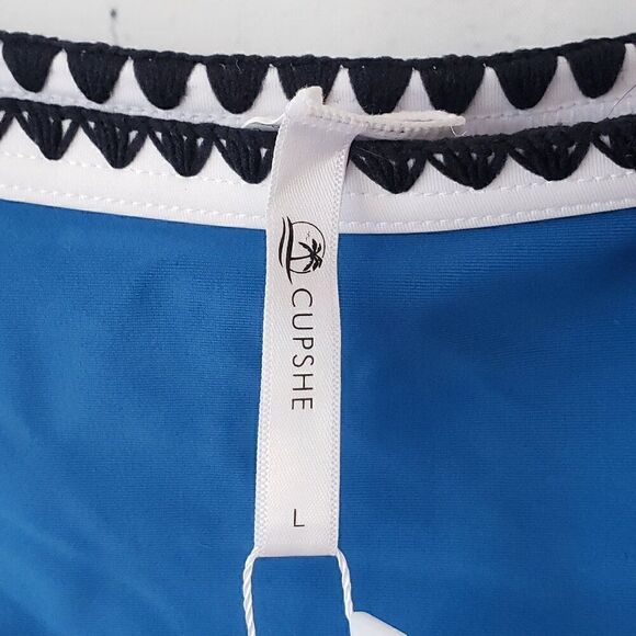 Cupshe Bikini Bottom Size L Blue White Black Trim Cheeky NEW - Picture 4 of 7